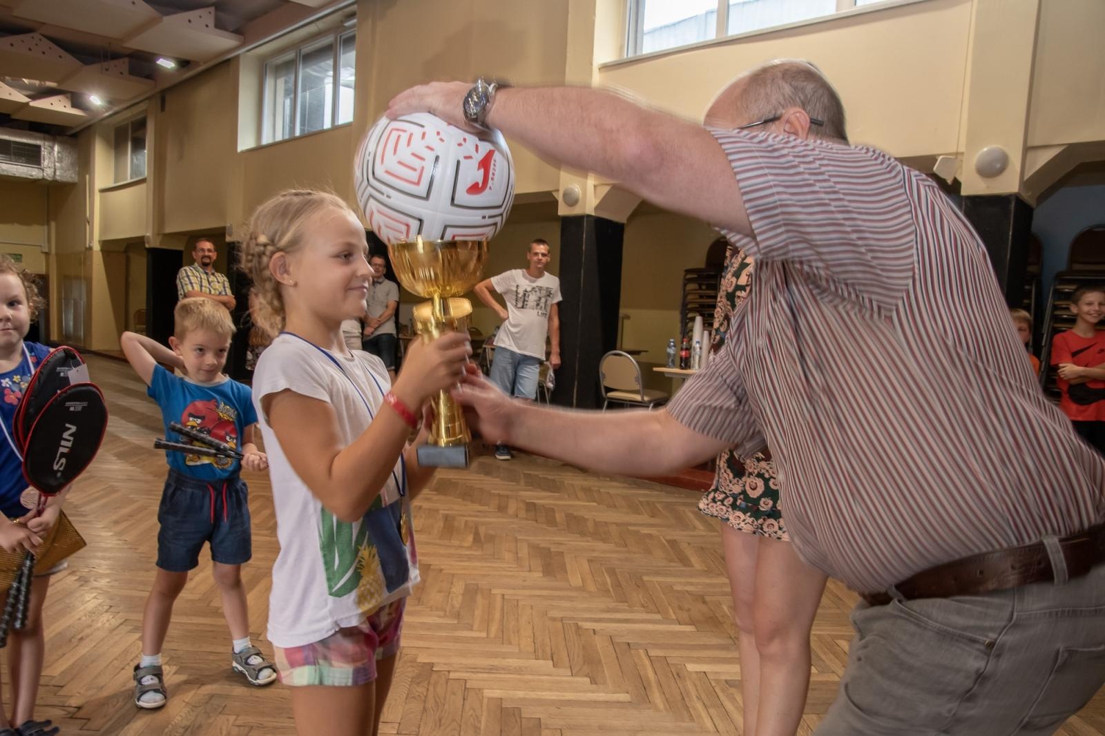 Zdjęcie w galerii na portalu naszraciborz.pl: III Mistrzostwa Gry w Kapsle Kapslomania w Krzanowicach wiadomości z regionu