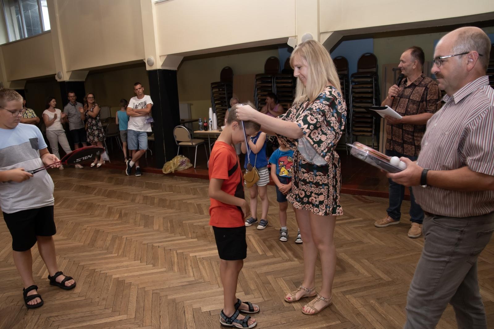 Zdjęcie w galerii na portalu naszraciborz.pl: III Mistrzostwa Gry w Kapsle Kapslomania w Krzanowicach wiadomości z regionu