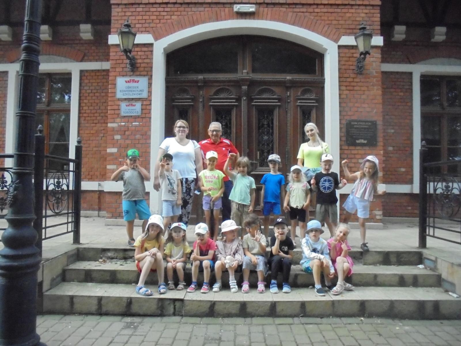 Zdjęcie w galerii na portalu naszraciborz.pl: Motylki opanowały tenisowy kort wiadomości z regionu