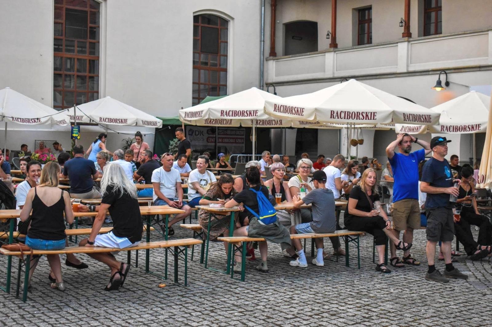 Zdjęcie w galerii na portalu naszraciborz.pl: Full Moon na raciborskim zamku - dzień trzeci [FOTO] wiadomości z regionu
