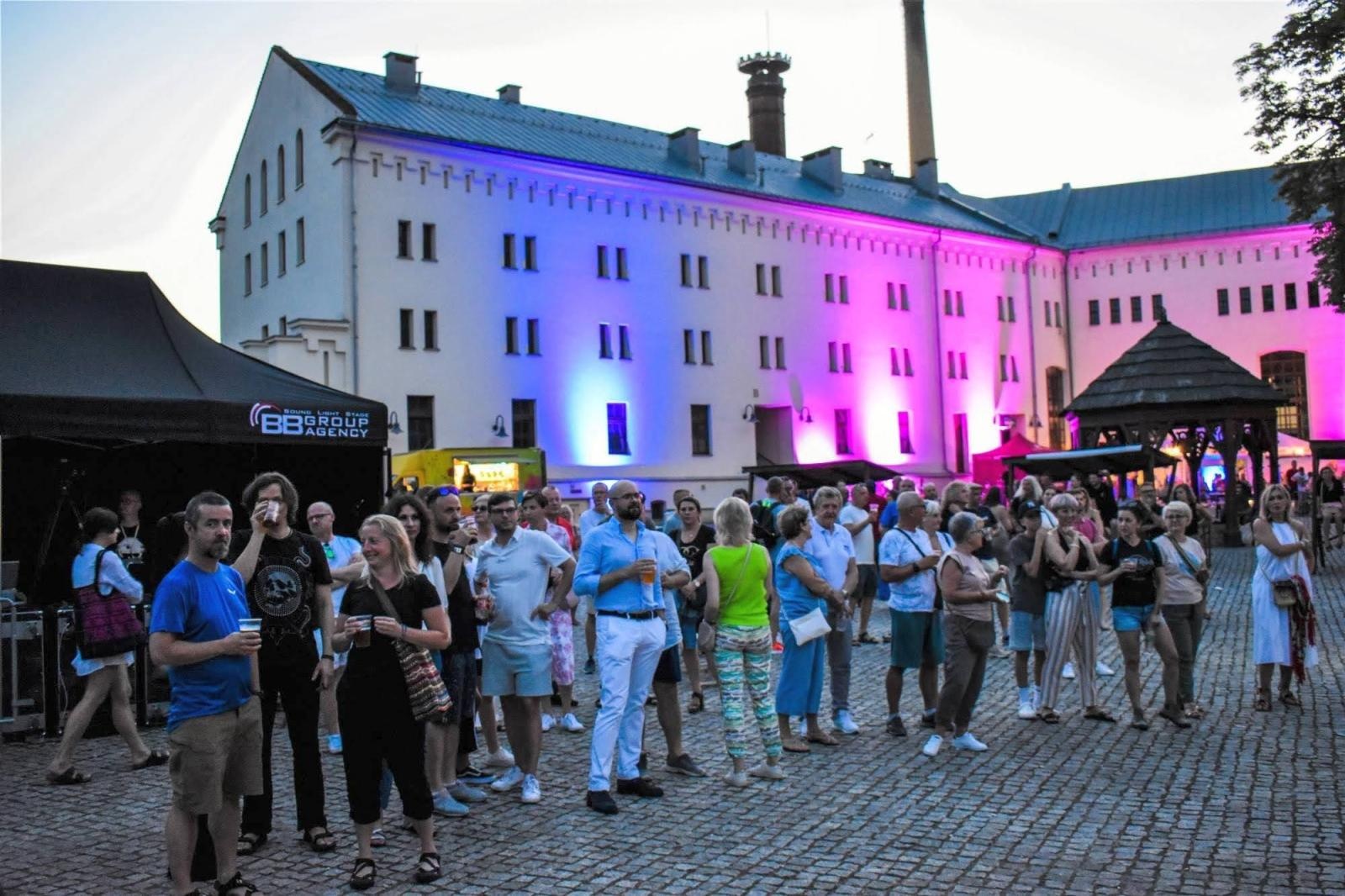 Zdjęcie w galerii na portalu naszraciborz.pl: Full Moon na raciborskim zamku - dzień trzeci [FOTO] wiadomości z regionu