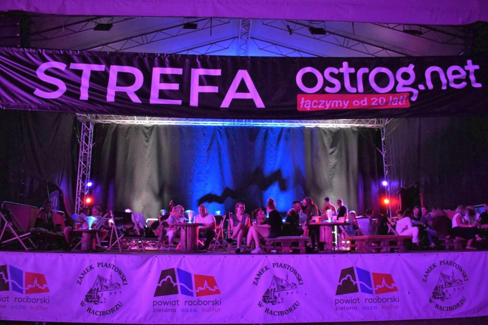 Zdjęcie w galerii na portalu naszraciborz.pl: Full Moon na raciborskim zamku - dzień trzeci [FOTO] wiadomości z regionu