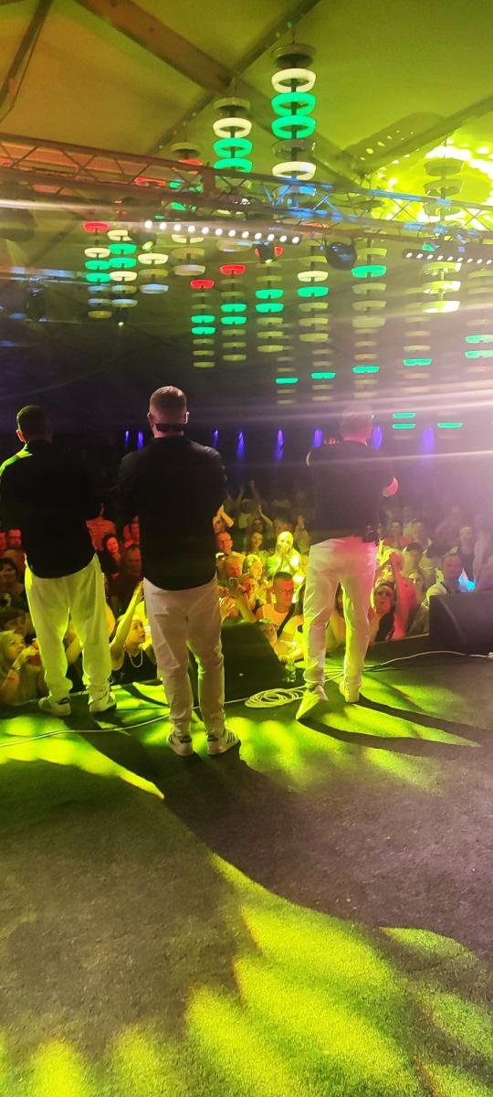 Zdjęcie w galerii na portalu naszraciborz.pl: Summer party w AquaBrax. W sobotę zagra MEZO wiadomości z regionu