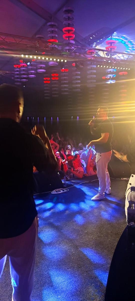 Zdjęcie w galerii na portalu naszraciborz.pl: Summer party w AquaBrax. W sobotę zagra MEZO wiadomości z regionu