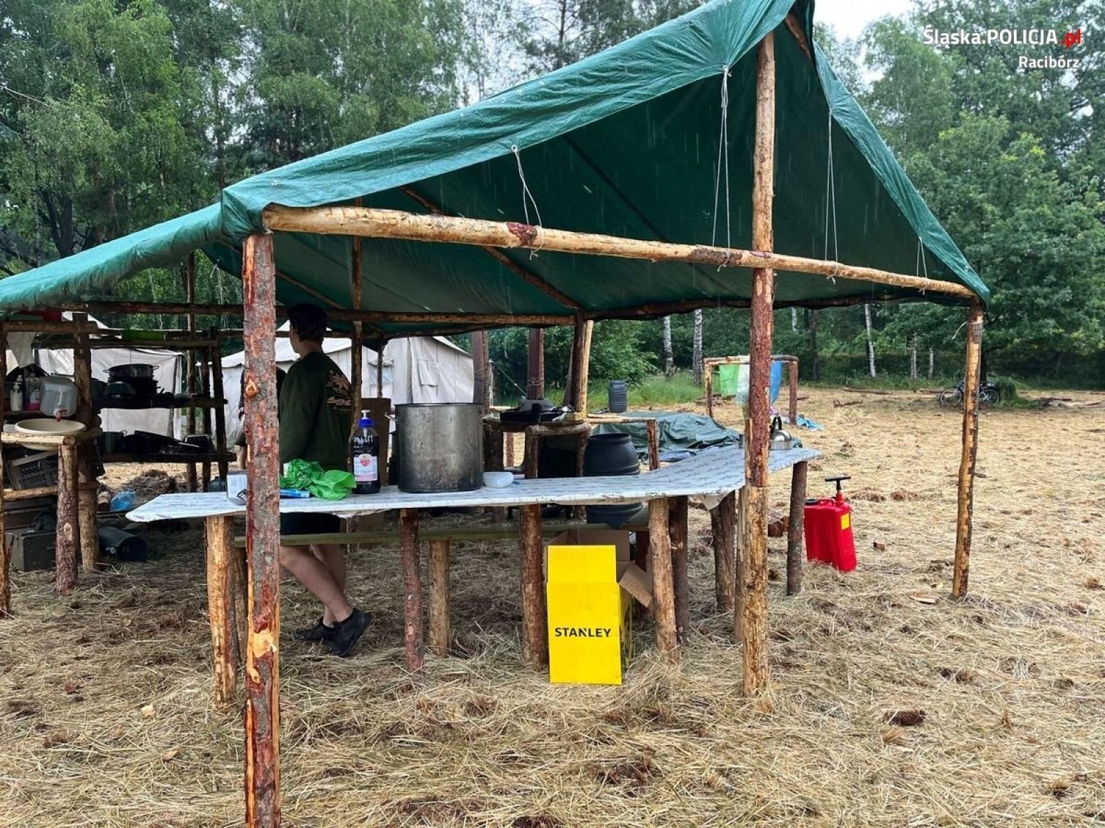 Zdjęcie w galerii na portalu naszraciborz.pl: Od nocy trwały poszukiwania 15-letniego harcerza z obozu w Kuźni Raciborskiej [AKTUALIZACJA] wiadomości z regionu