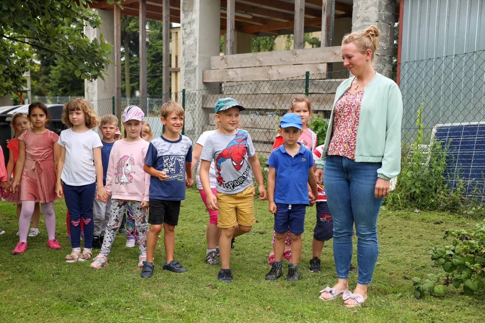 Zdjęcie w galerii na portalu naszraciborz.pl: Obfite zbiory warzyw i owoców w Przedszkolu nr 16 i ZSP nr 4 wiadomości z regionu