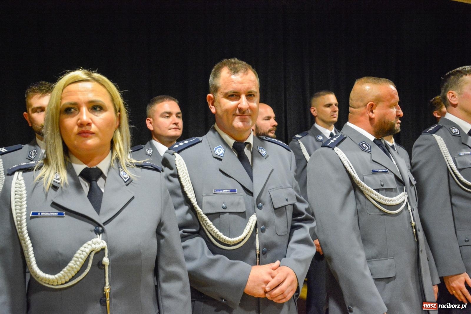 Zdjęcie w galerii na portalu naszraciborz.pl: Szeryf i jego współpracownicy. Raciborska policja świętuje [FOTO i WIDEO] wiadomości z regionu