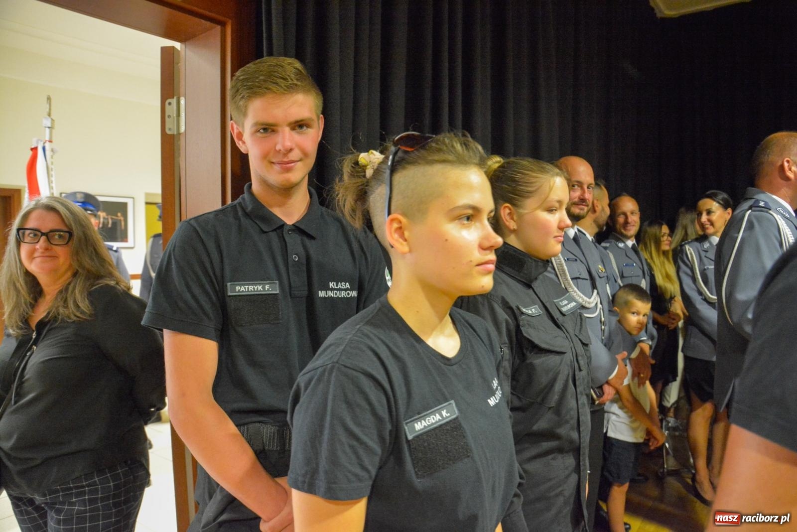 Zdjęcie w galerii na portalu naszraciborz.pl: Szeryf i jego współpracownicy. Raciborska policja świętuje [FOTO i WIDEO] wiadomości z regionu