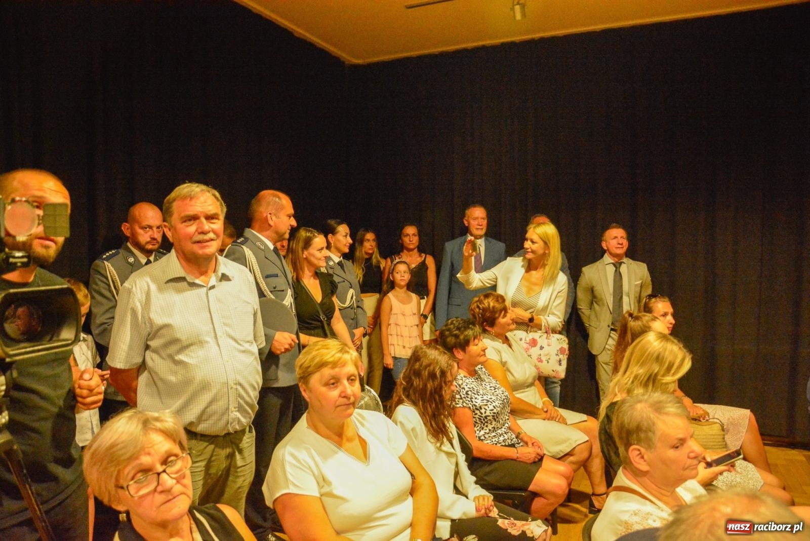 Zdjęcie w galerii na portalu naszraciborz.pl: Szeryf i jego współpracownicy. Raciborska policja świętuje [FOTO i WIDEO] wiadomości z regionu