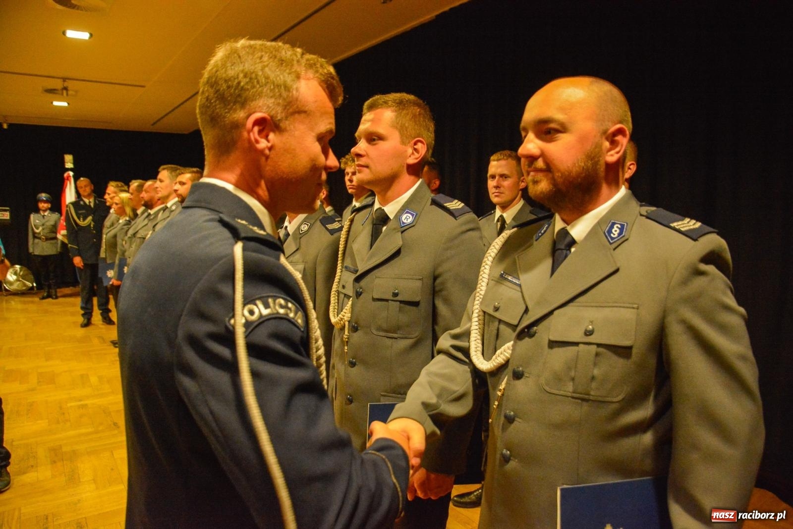Zdjęcie w galerii na portalu naszraciborz.pl: Szeryf i jego współpracownicy. Raciborska policja świętuje [FOTO i WIDEO] wiadomości z regionu