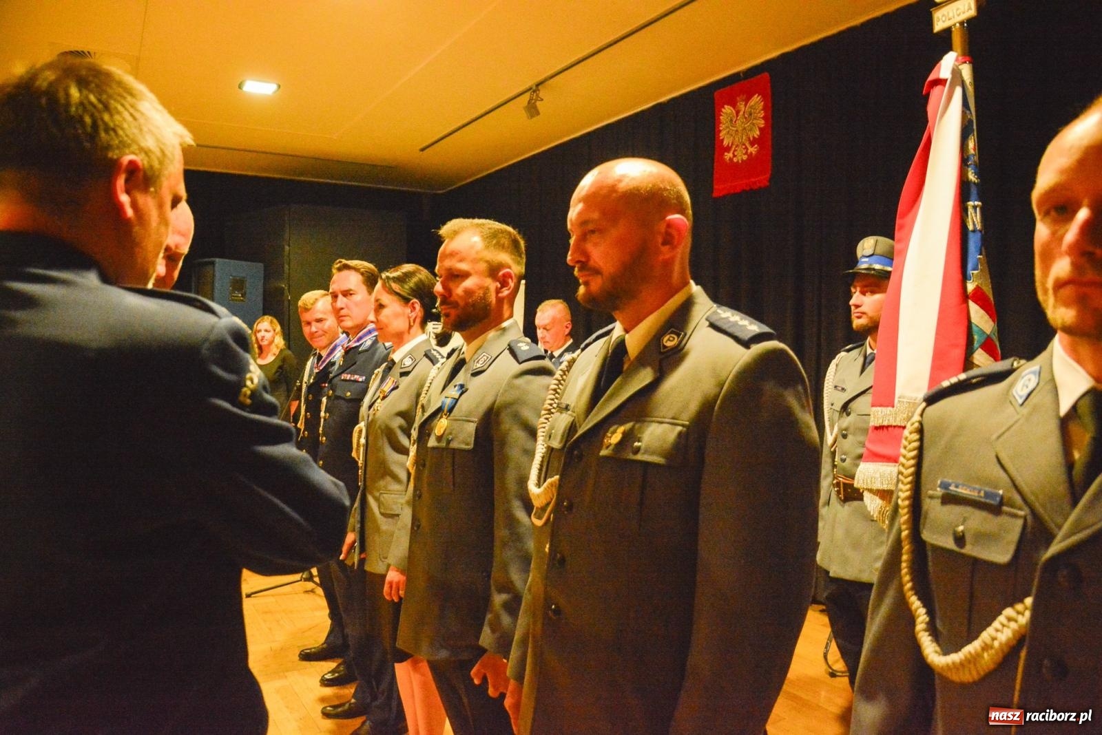 Zdjęcie w galerii na portalu naszraciborz.pl: Szeryf i jego współpracownicy. Raciborska policja świętuje [FOTO i WIDEO] wiadomości z regionu