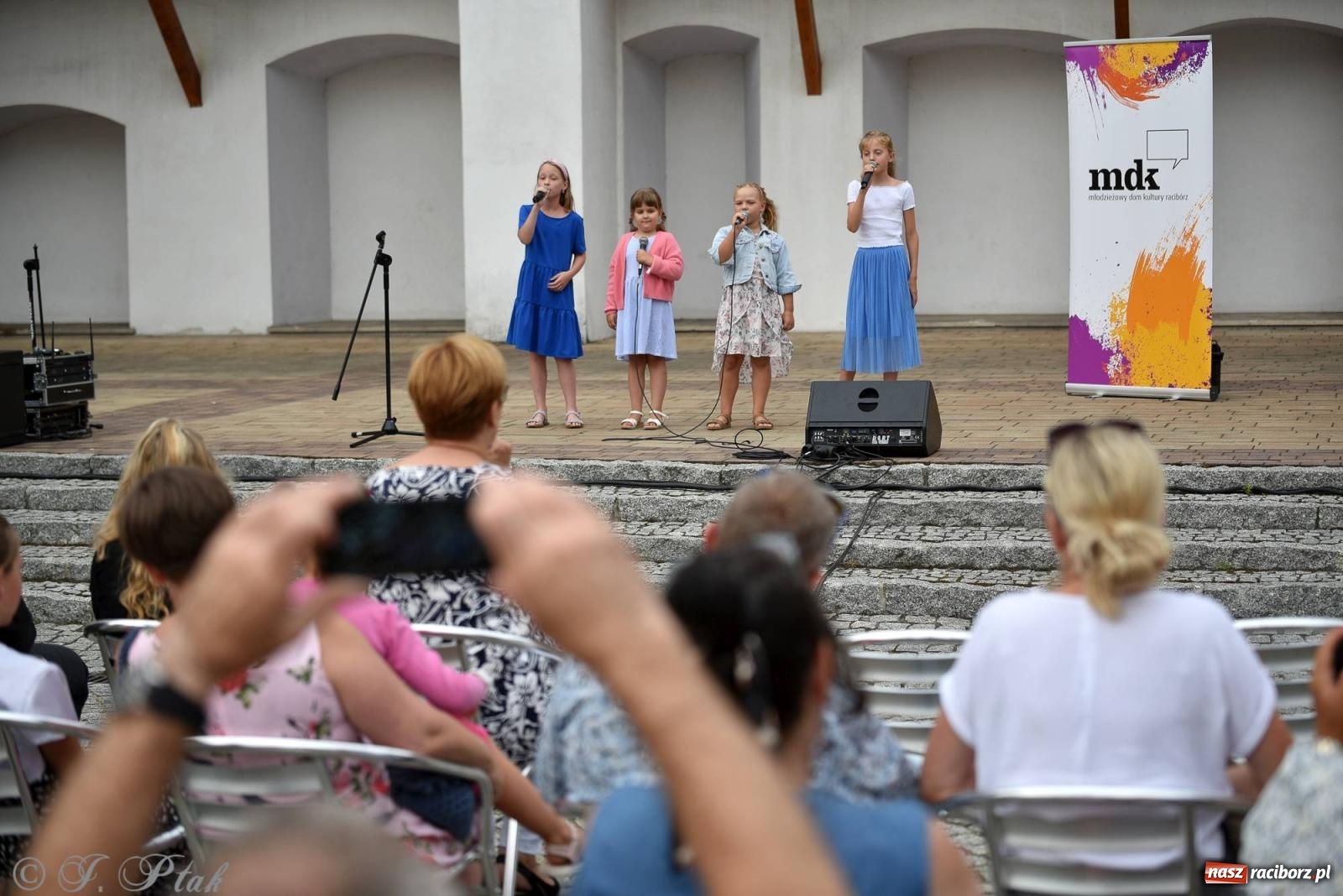 Zdjęcie w galerii na portalu naszraciborz.pl: Letni koncert na raciborskim zamku [FOTO i WIDEO] wiadomości z regionu