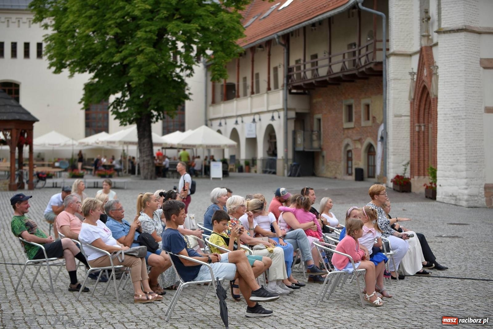 Zdjęcie w galerii na portalu naszraciborz.pl: Letni koncert na raciborskim zamku [FOTO i WIDEO] wiadomości z regionu