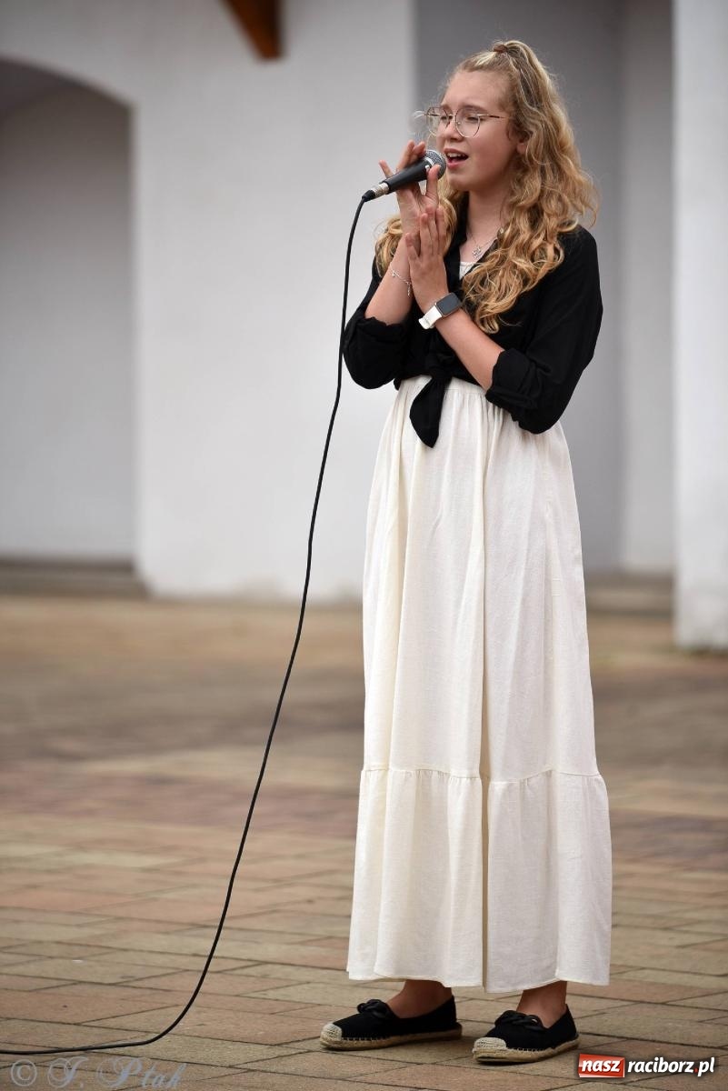 Zdjęcie w galerii na portalu naszraciborz.pl: Letni koncert na raciborskim zamku [FOTO i WIDEO] wiadomości z regionu