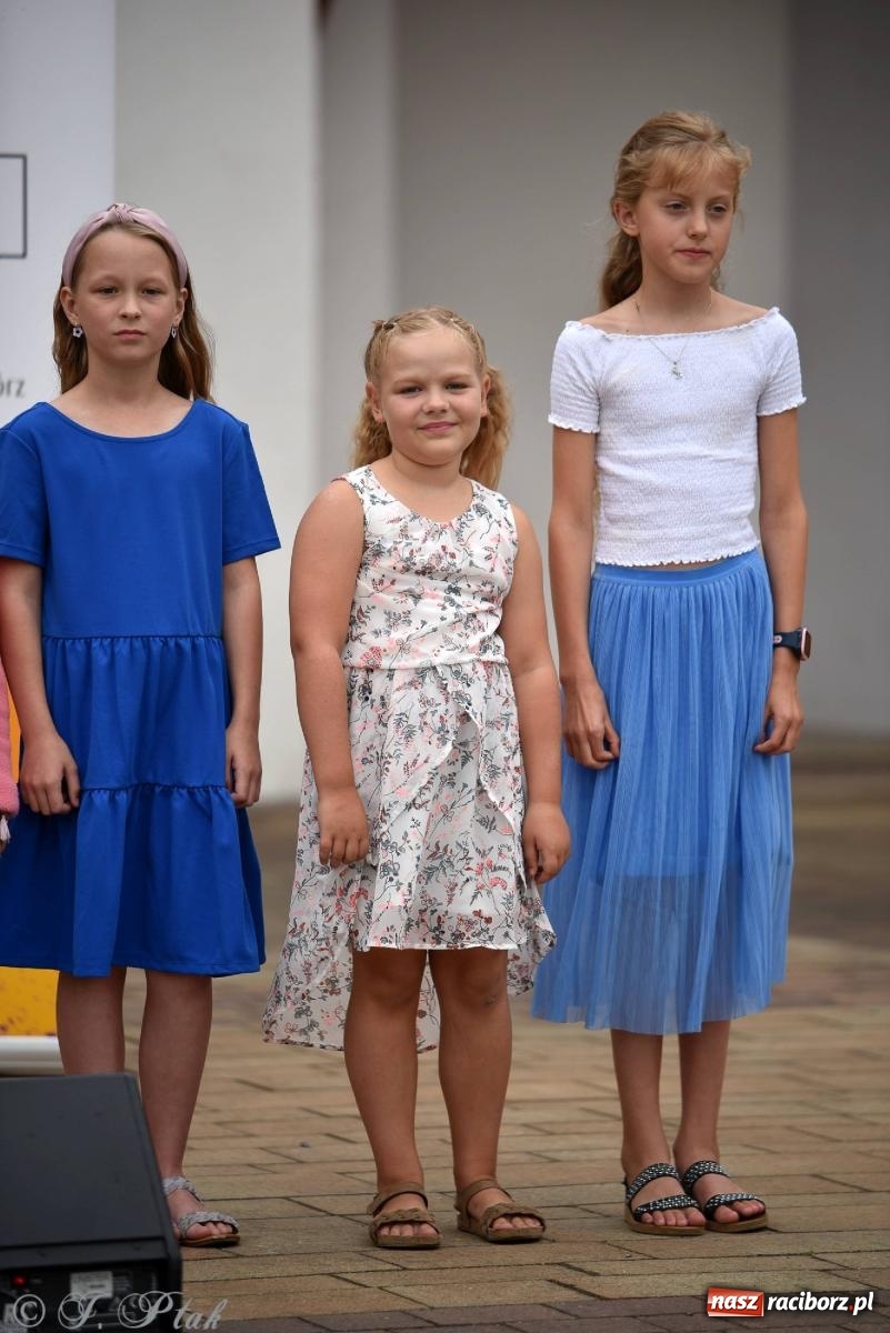 Zdjęcie w galerii na portalu naszraciborz.pl: Letni koncert na raciborskim zamku [FOTO i WIDEO] wiadomości z regionu