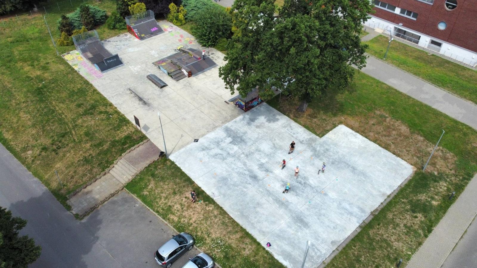 Zdjęcie w galerii na portalu naszraciborz.pl: Extreme City znów goszczą na raciborskim skateparku wiadomości z regionu