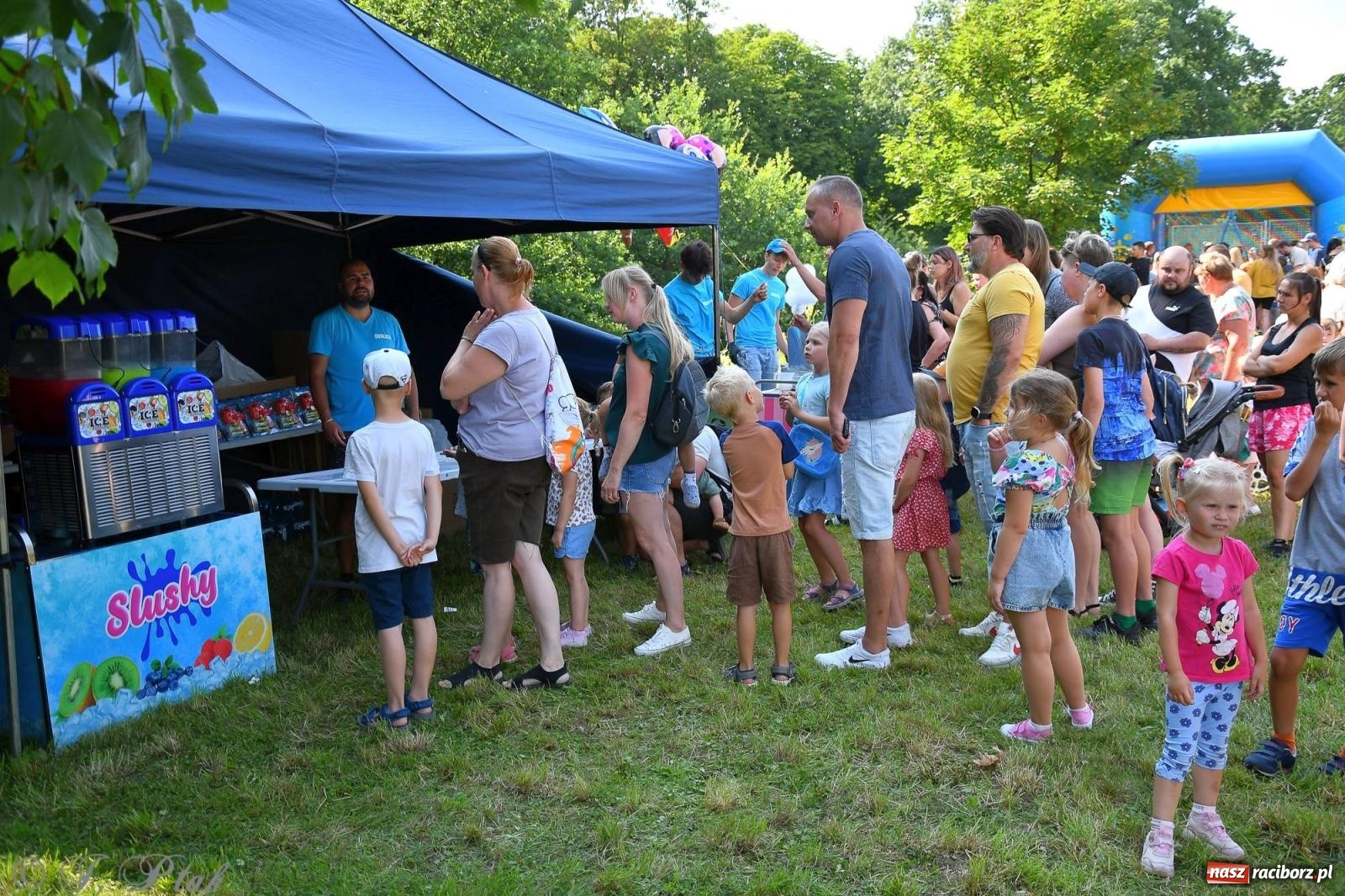 Zdjęcie w galerii na portalu naszraciborz.pl: Festiwal Baniek Mydlanych zawitał do Raciborza wiadomości z regionu