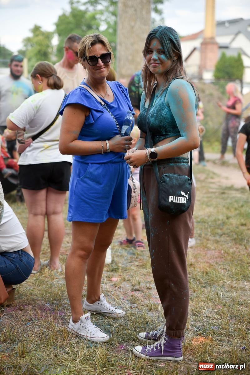 Zdjęcie w galerii na portalu naszraciborz.pl: Kolor Fest Racibórz [FOTO i WIDEO] wiadomości z regionu