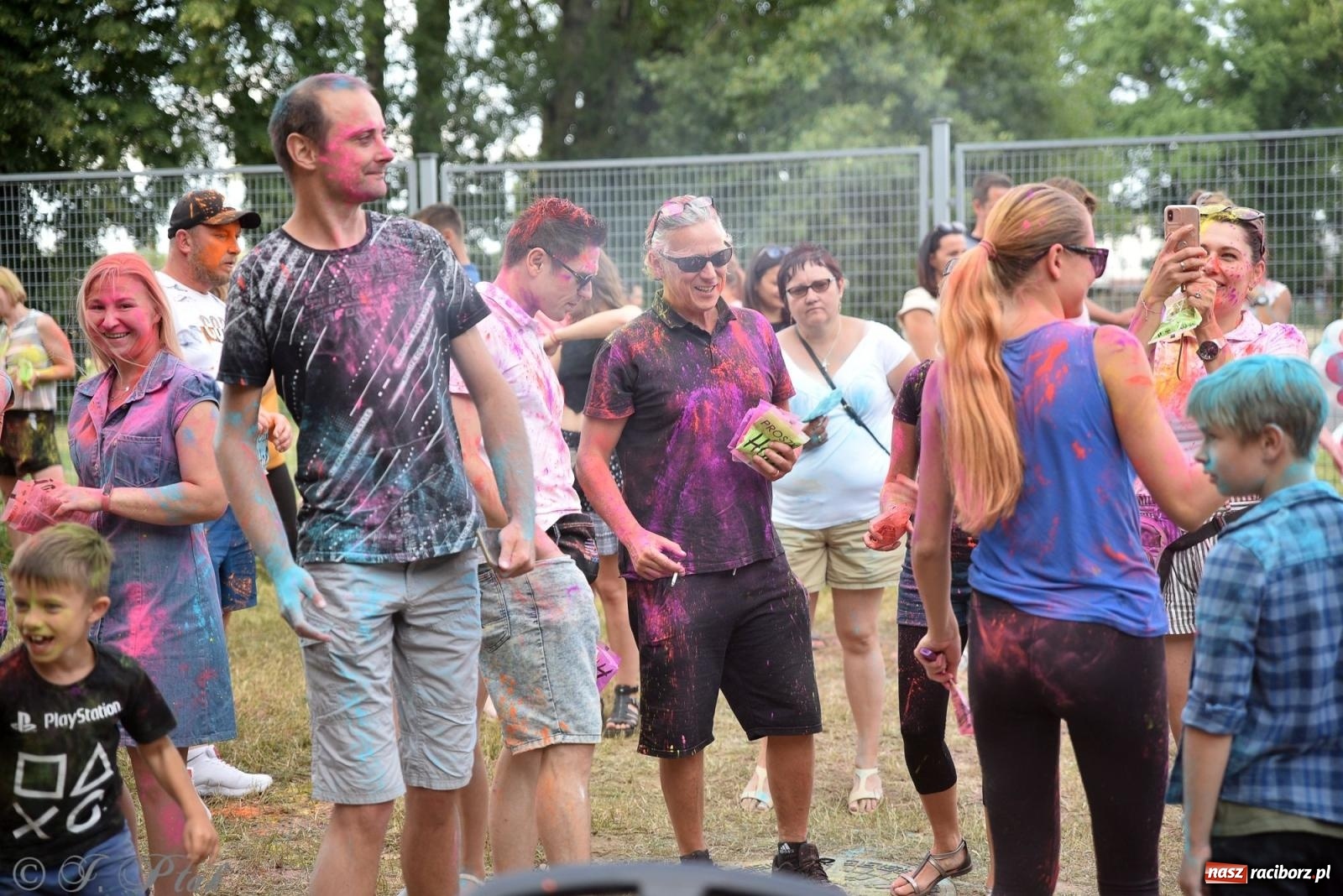 Zdjęcie w galerii na portalu naszraciborz.pl: Kolor Fest Racibórz [FOTO i WIDEO] wiadomości z regionu