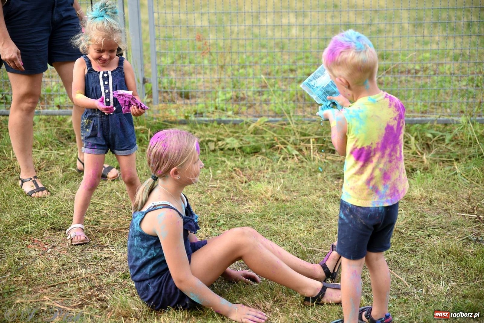 Zdjęcie w galerii na portalu naszraciborz.pl: Kolor Fest Racibórz [FOTO i WIDEO] wiadomości z regionu
