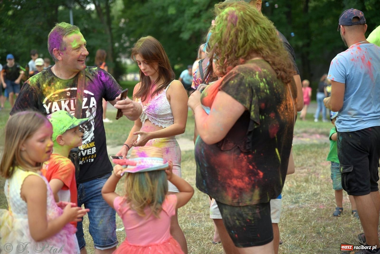 Zdjęcie w galerii na portalu naszraciborz.pl: Kolor Fest Racibórz [FOTO i WIDEO] wiadomości z regionu