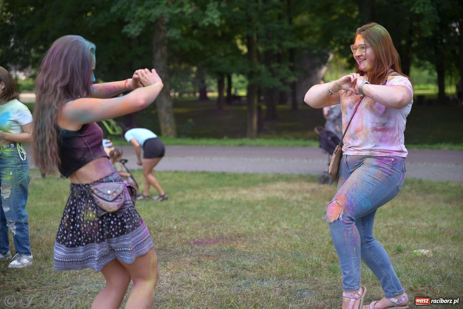 Zdjęcie w galerii na portalu naszraciborz.pl: Kolor Fest Racibórz [FOTO i WIDEO] wiadomości z regionu