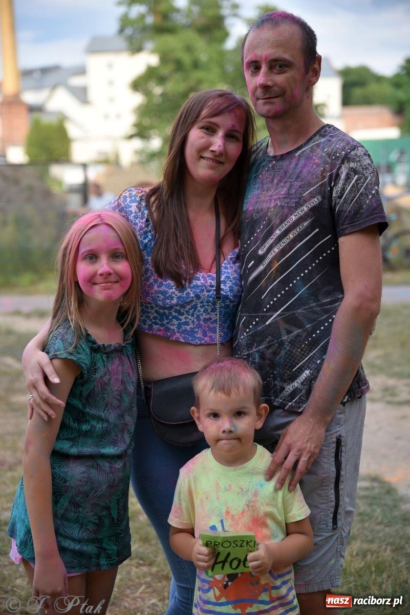 Zdjęcie w galerii na portalu naszraciborz.pl: Kolor Fest Racibórz [FOTO i WIDEO] wiadomości z regionu