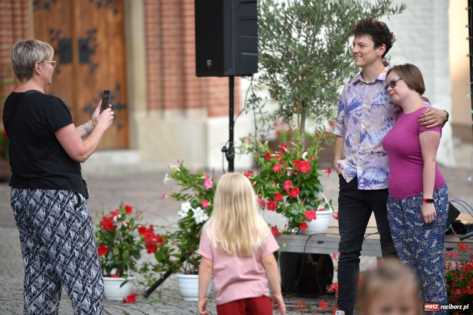 Zdjęcie w galerii na portalu naszraciborz.pl: Akustycznie o miłości na raciborskim zamku [FOTO i WIDEO] wiadomości z regionu