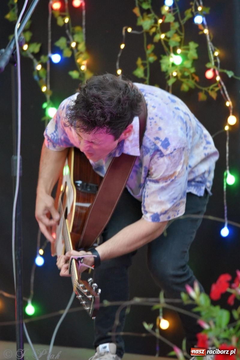 Zdjęcie w galerii na portalu naszraciborz.pl: Akustycznie o miłości na raciborskim zamku [FOTO i WIDEO] wiadomości z regionu