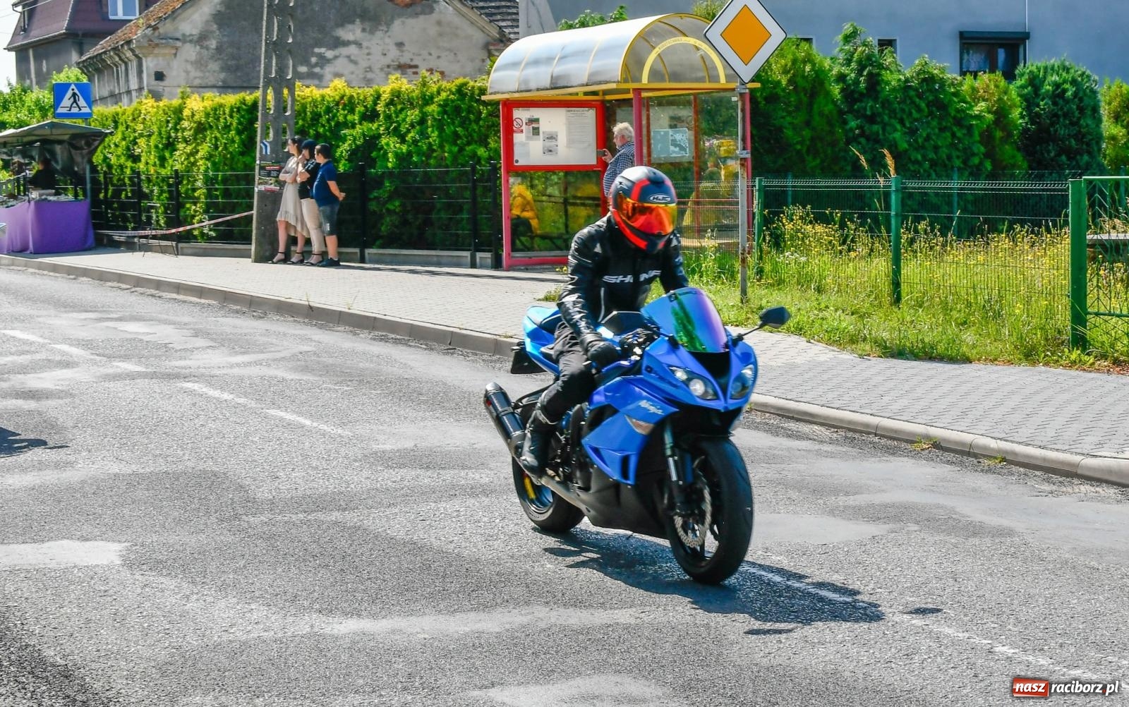 Zdjęcie w galerii na portalu naszraciborz.pl: Parada motocykli na odpust św. Krzysztofa w Pogrzebieniu [FOTO i WIDEO] wiadomości z regionu