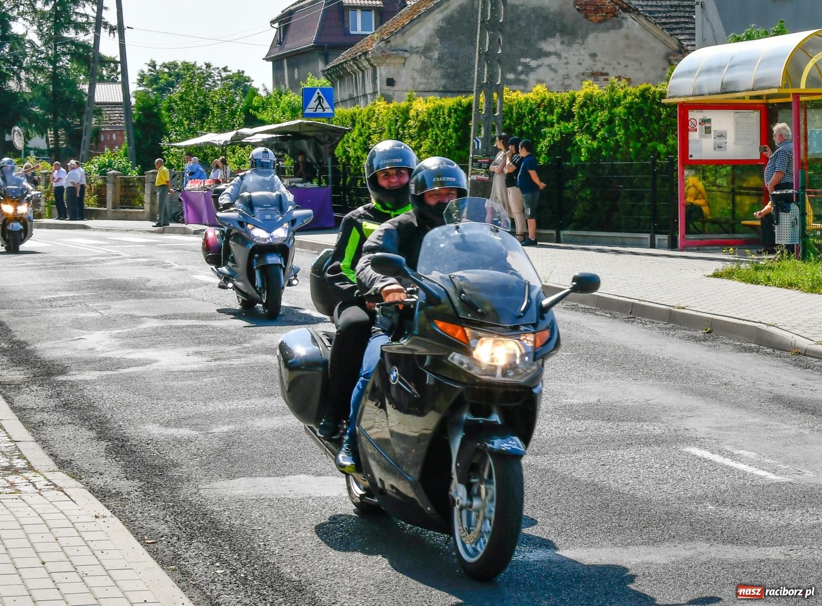 Zdjęcie w galerii na portalu naszraciborz.pl: Parada motocykli na odpust św. Krzysztofa w Pogrzebieniu [FOTO i WIDEO] wiadomości z regionu
