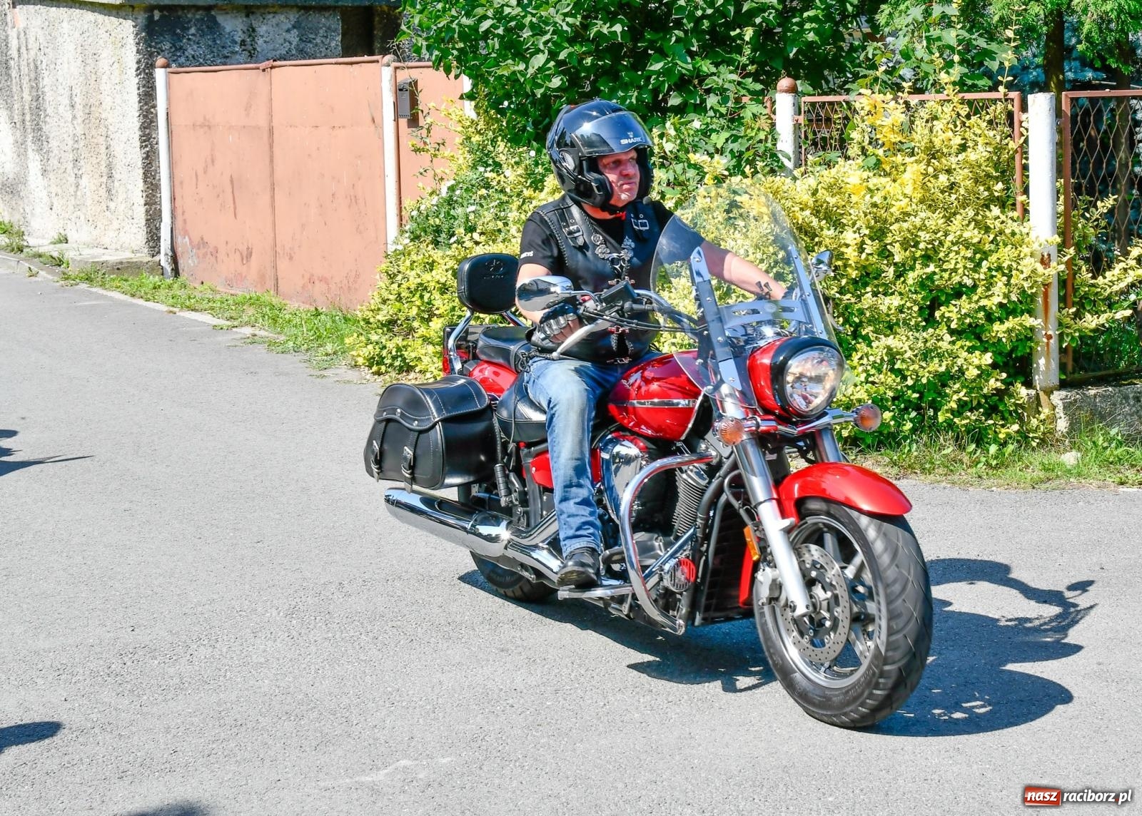 Zdjęcie w galerii na portalu naszraciborz.pl: Parada motocykli na odpust św. Krzysztofa w Pogrzebieniu [FOTO i WIDEO] wiadomości z regionu