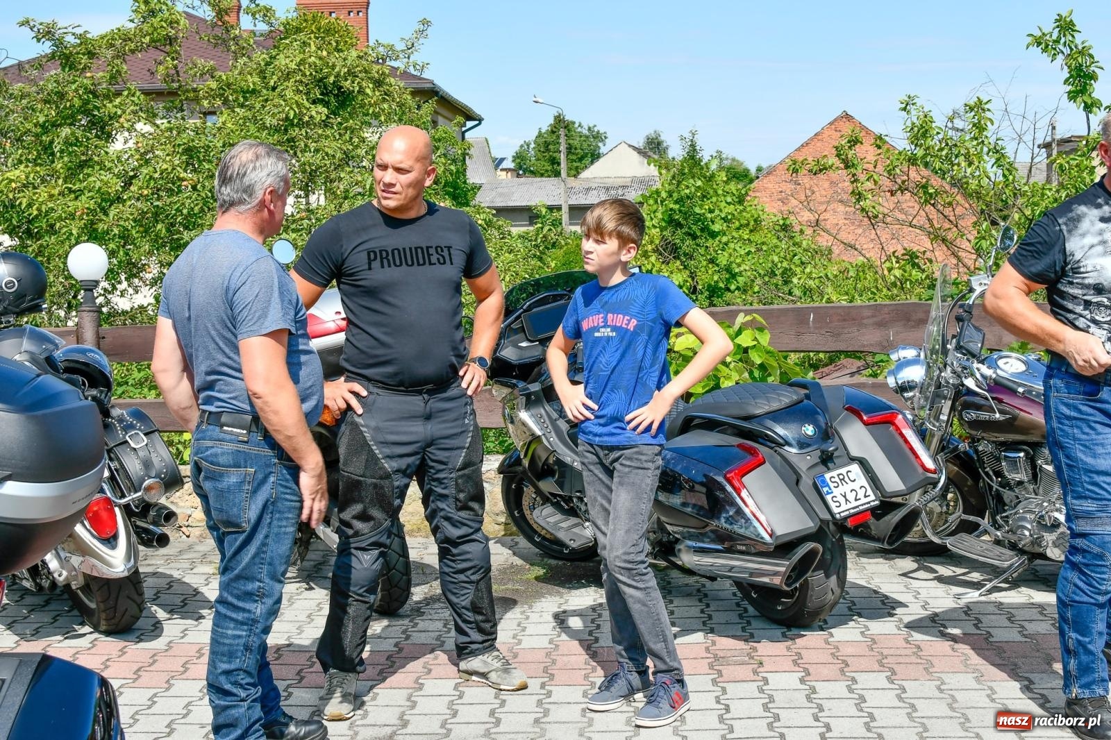 Zdjęcie w galerii na portalu naszraciborz.pl: Parada motocykli na odpust św. Krzysztofa w Pogrzebieniu [FOTO i WIDEO] wiadomości z regionu