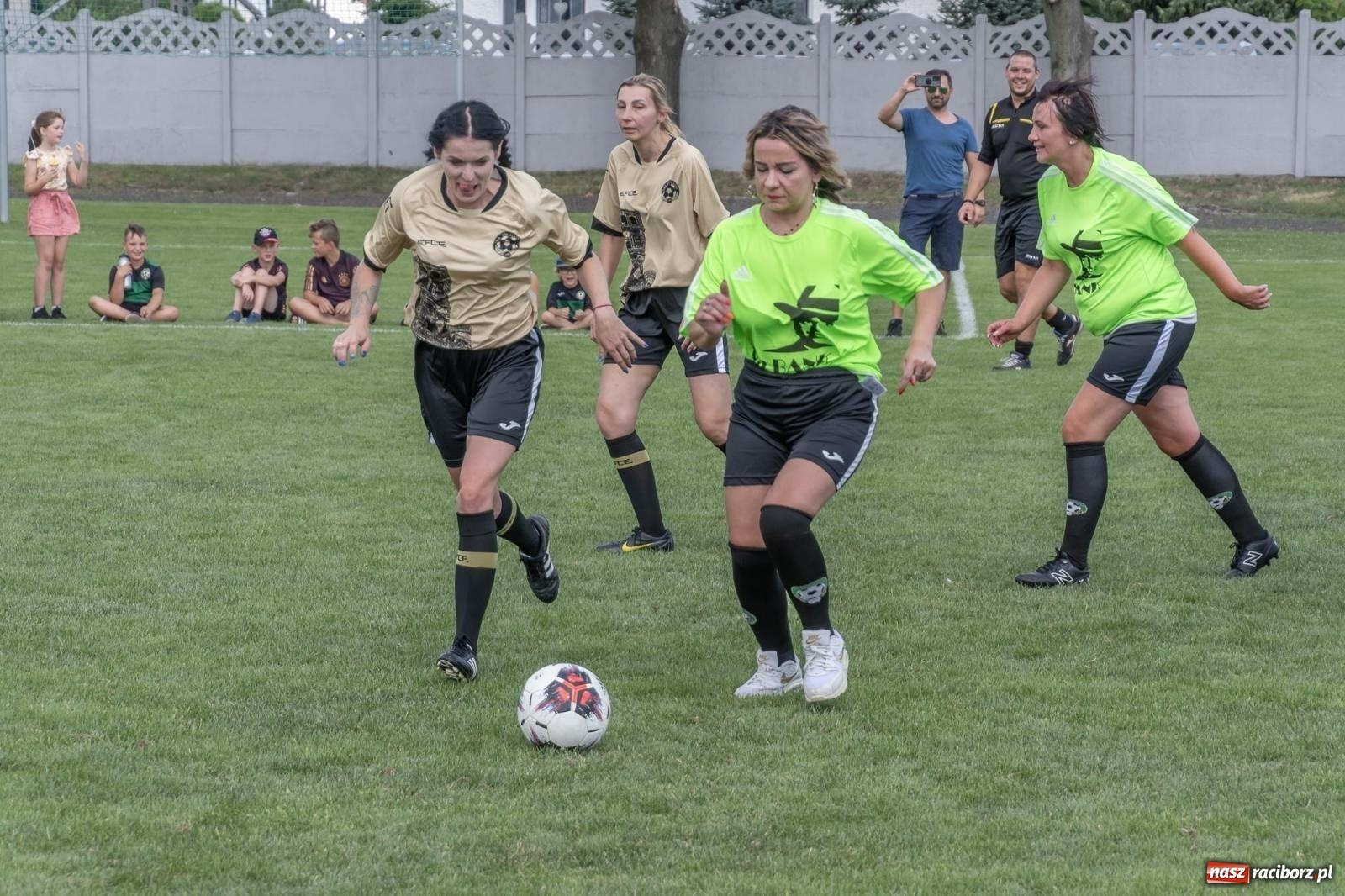 Zdjęcie w galerii na portalu naszraciborz.pl: Złote i limonki rywalizowały w Tworkowie [FOTO i WIDEO] wiadomości z regionu