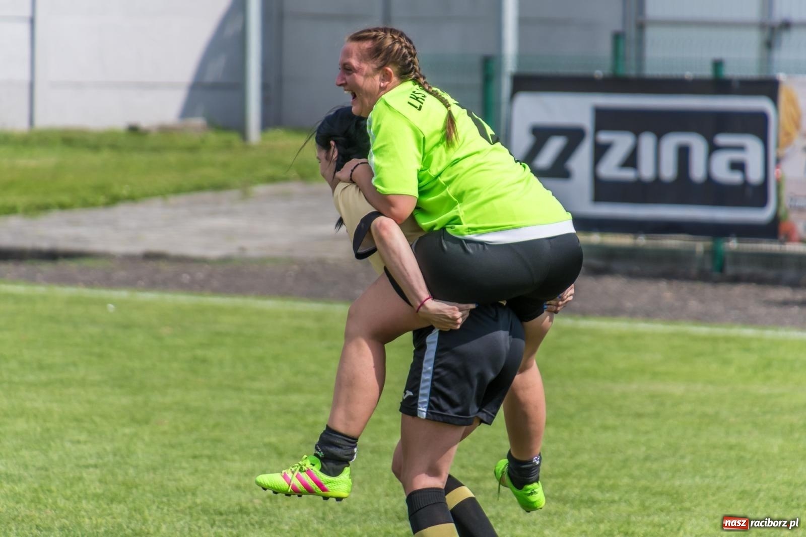 Zdjęcie w galerii na portalu naszraciborz.pl: Złote i limonki rywalizowały w Tworkowie [FOTO i WIDEO] wiadomości z regionu