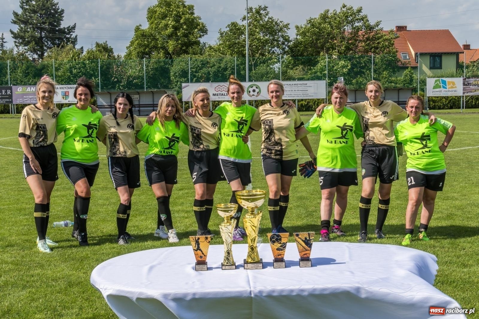 Zdjęcie w galerii na portalu naszraciborz.pl: Złote i limonki rywalizowały w Tworkowie [FOTO i WIDEO] wiadomości z regionu