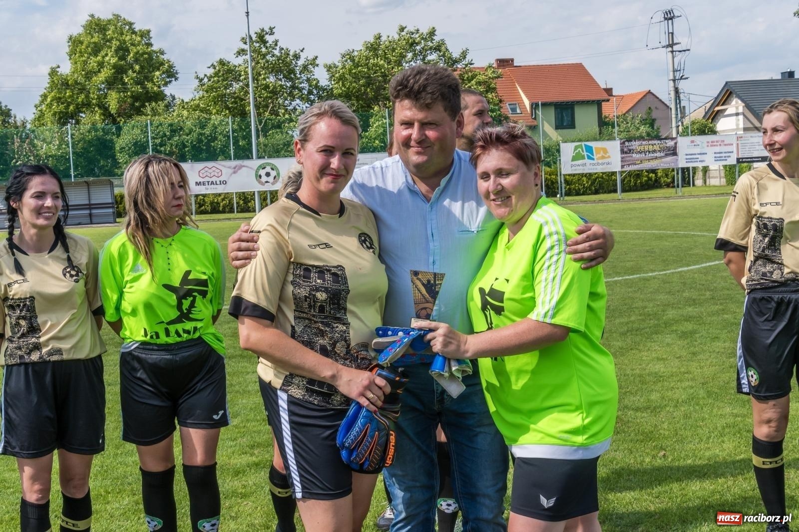 Zdjęcie w galerii na portalu naszraciborz.pl: Złote i limonki rywalizowały w Tworkowie [FOTO i WIDEO] wiadomości z regionu