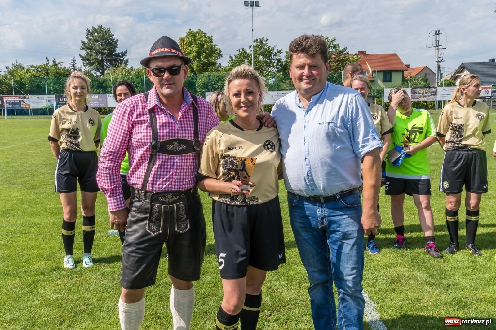 Zdjęcie w galerii na portalu naszraciborz.pl: Złote i limonki rywalizowały w Tworkowie [FOTO i WIDEO] wiadomości z regionu