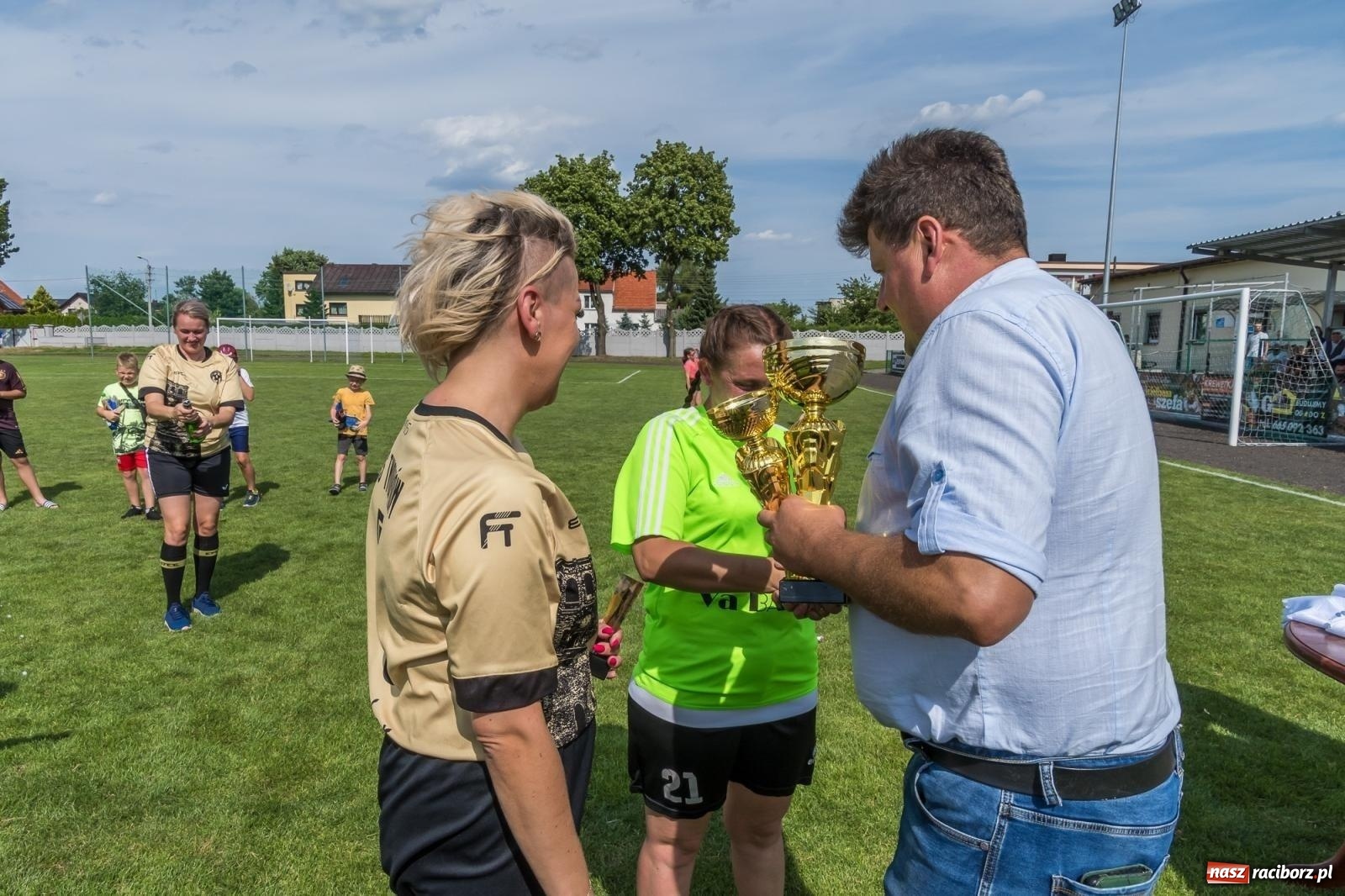 Zdjęcie w galerii na portalu naszraciborz.pl: Złote i limonki rywalizowały w Tworkowie [FOTO i WIDEO] wiadomości z regionu
