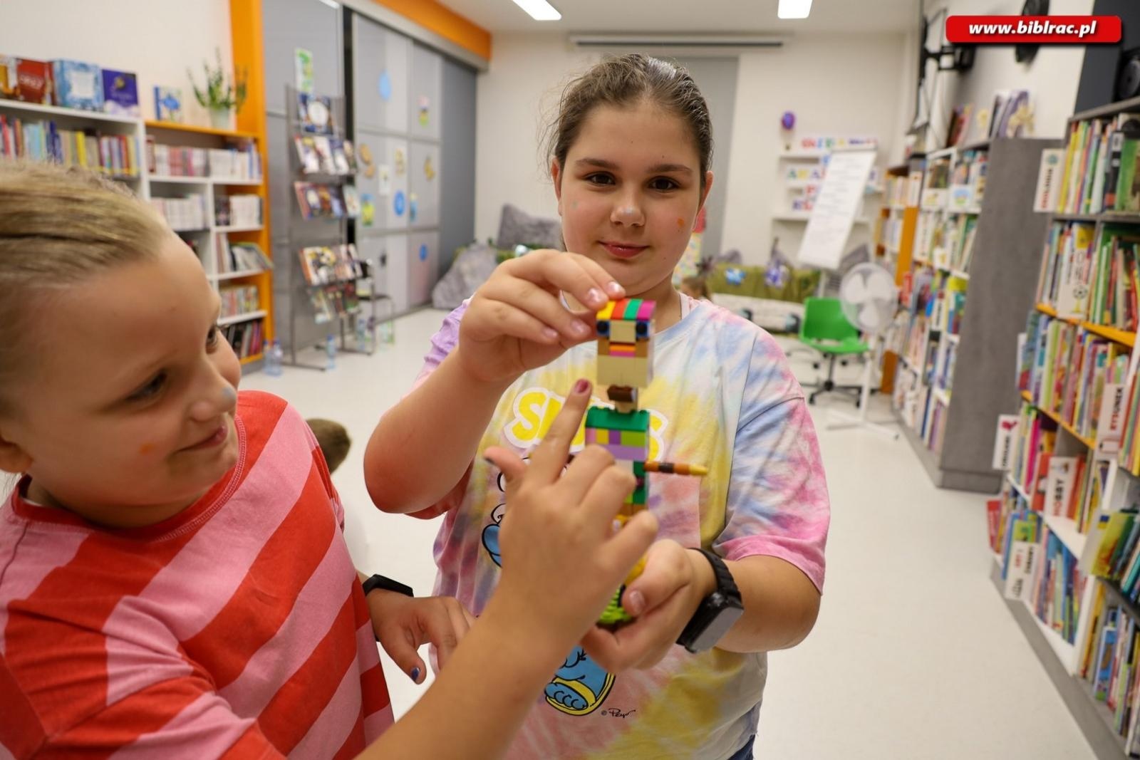Zdjęcie w galerii na portalu naszraciborz.pl: Wakacje z Powiatem w Bibliotece – Noc w Akademii Pana Kleksa wiadomości z regionu