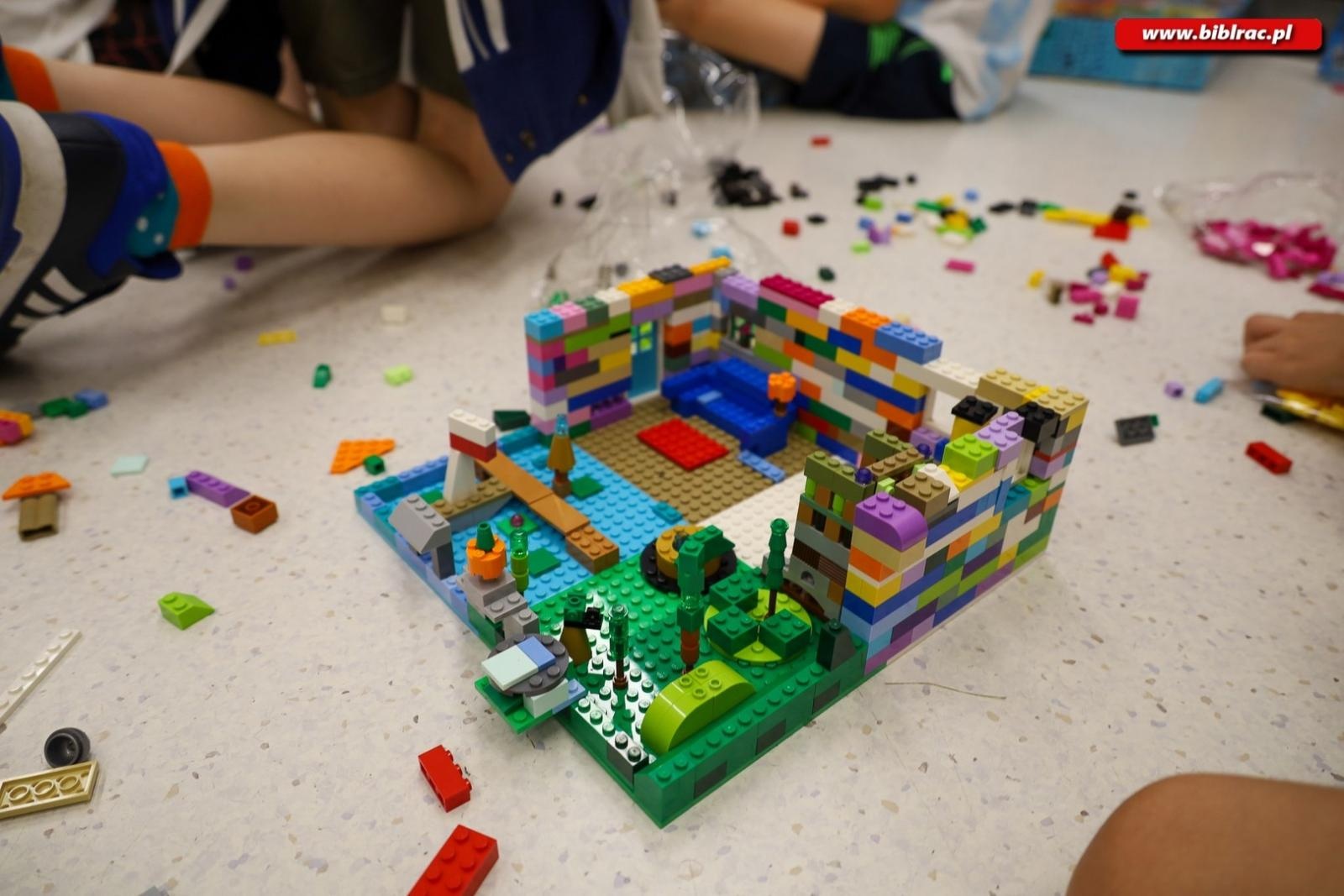 Zdjęcie w galerii na portalu naszraciborz.pl: Wakacje z Powiatem w Bibliotece – Noc w Akademii Pana Kleksa wiadomości z regionu