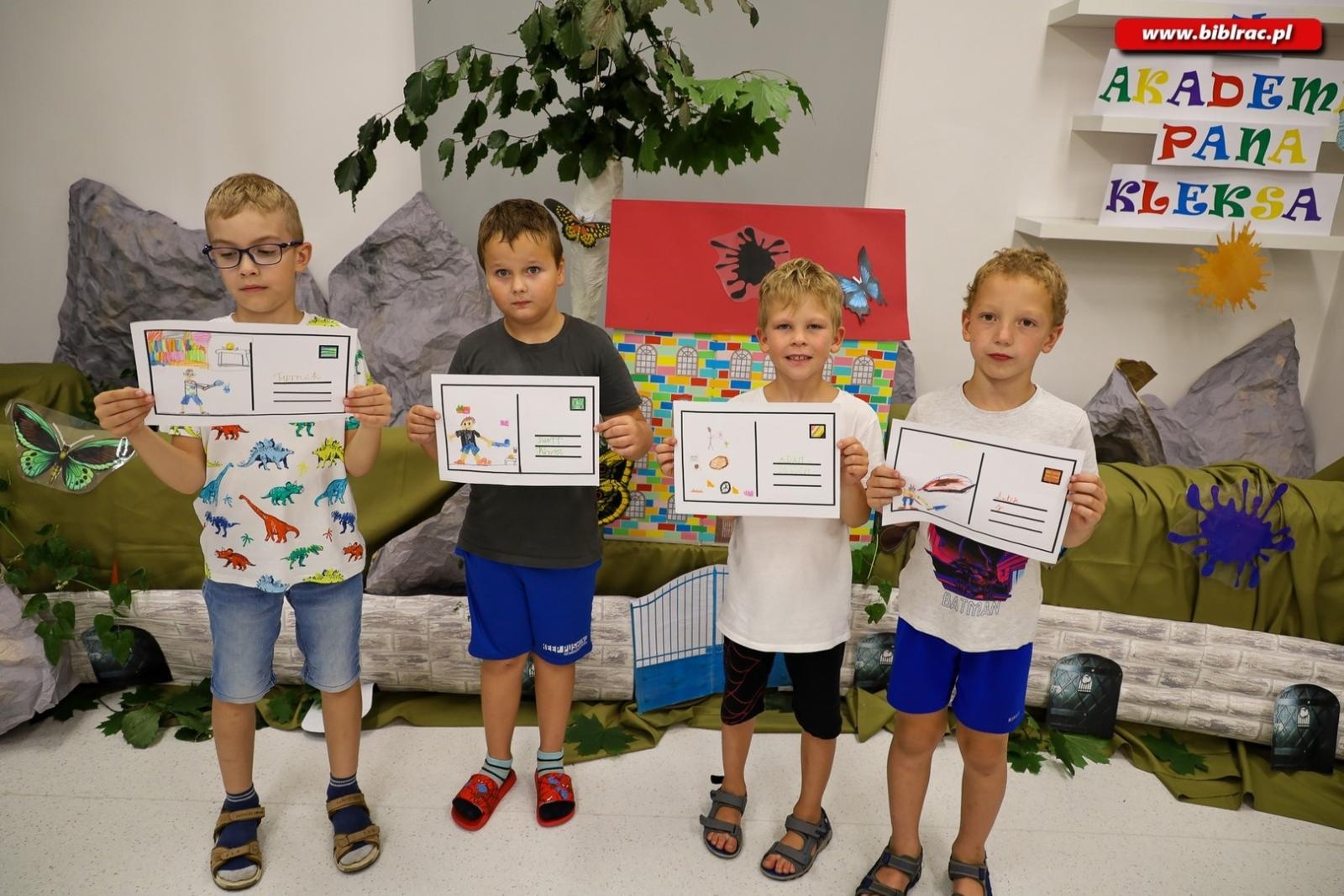 Zdjęcie w galerii na portalu naszraciborz.pl: Wakacje z Powiatem w Bibliotece – Noc w Akademii Pana Kleksa wiadomości z regionu