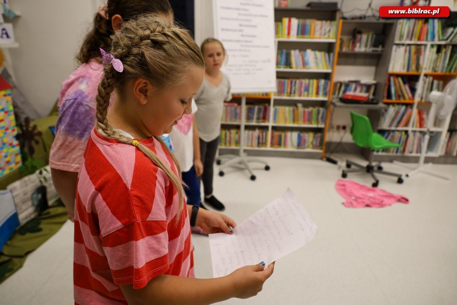 Zdjęcie w galerii na portalu naszraciborz.pl: Wakacje z Powiatem w Bibliotece – Noc w Akademii Pana Kleksa wiadomości z regionu