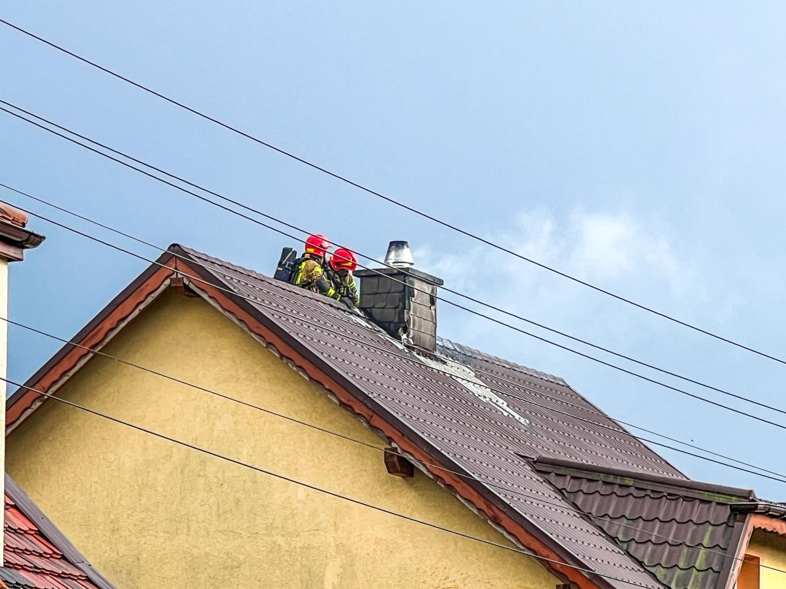 Zdjęcie w galerii na portalu naszraciborz.pl: Piorun uderzył w dom na Starowiejskiej [FOTO] wiadomości z regionu