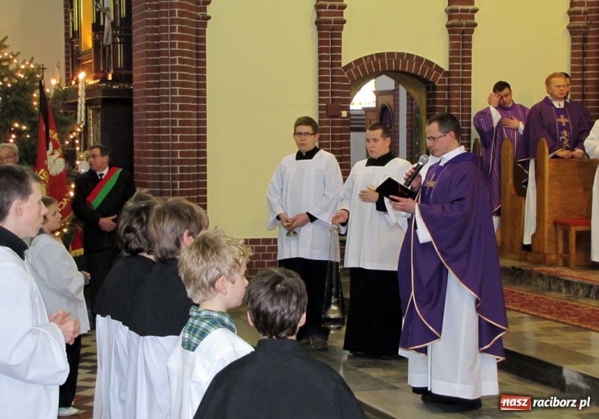 Zdjęcie w galerii na portalu naszraciborz.pl: Racibórz pożegnał śp. A. Malcharczyka wiadomości z regionu