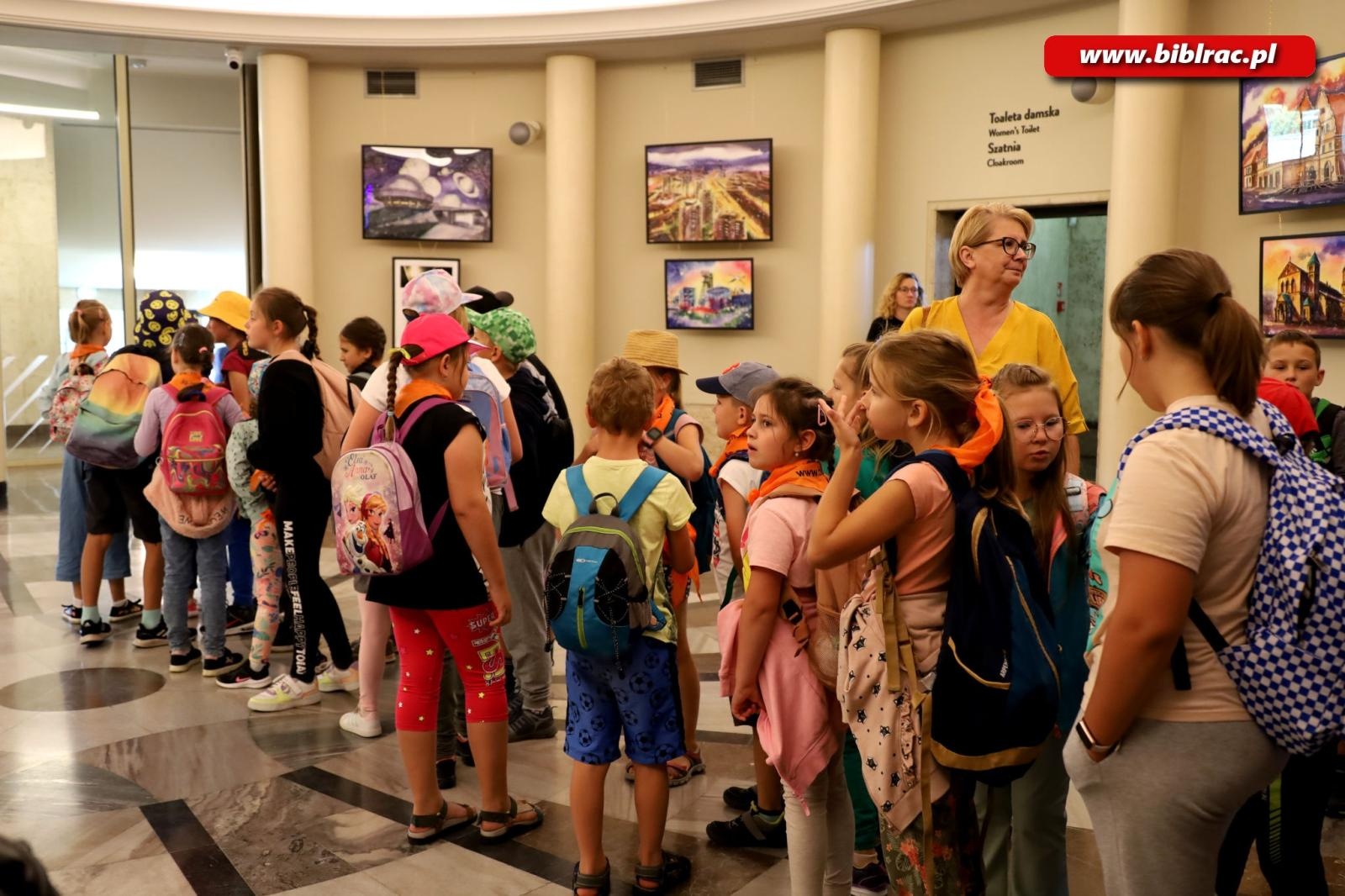 Zdjęcie w galerii na portalu naszraciborz.pl: Tego lata raciborska Biblioteka po raz kolejny zapewnia moc atrakcji dla dzieci i młodzieży! wiadomości z regionu