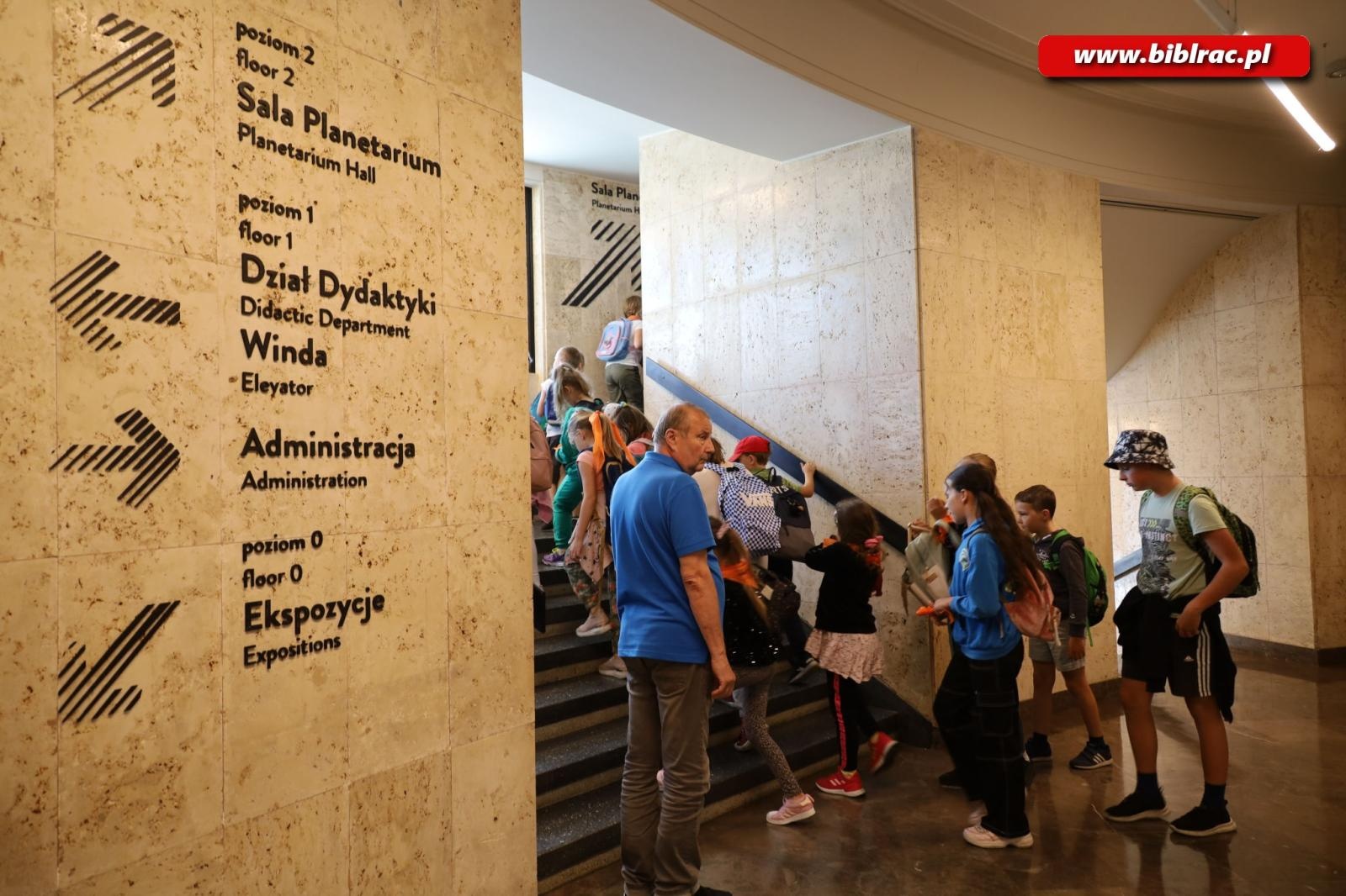 Zdjęcie w galerii na portalu naszraciborz.pl: Tego lata raciborska Biblioteka po raz kolejny zapewnia moc atrakcji dla dzieci i młodzieży! wiadomości z regionu
