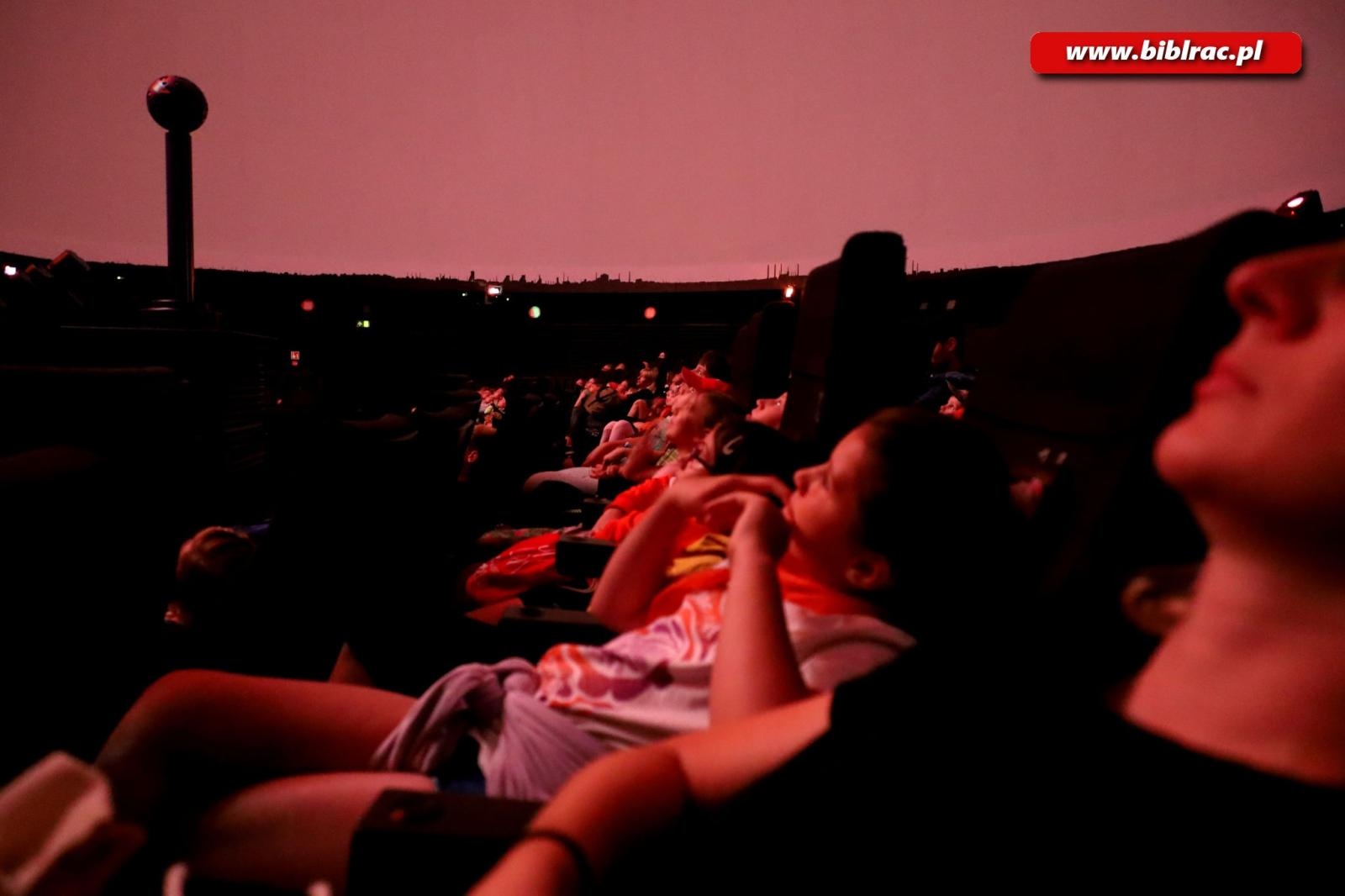 Zdjęcie w galerii na portalu naszraciborz.pl: Tego lata raciborska Biblioteka po raz kolejny zapewnia moc atrakcji dla dzieci i młodzieży! wiadomości z regionu