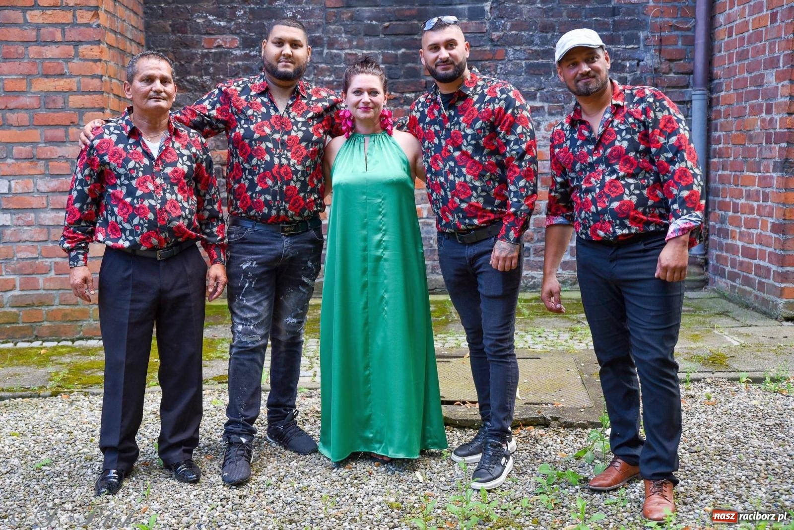 Zdjęcie w galerii na portalu naszraciborz.pl: W Etiudzie za Muzeum zabrzmiała muzyka romska [FOTO i WIDEO] wiadomości z regionu