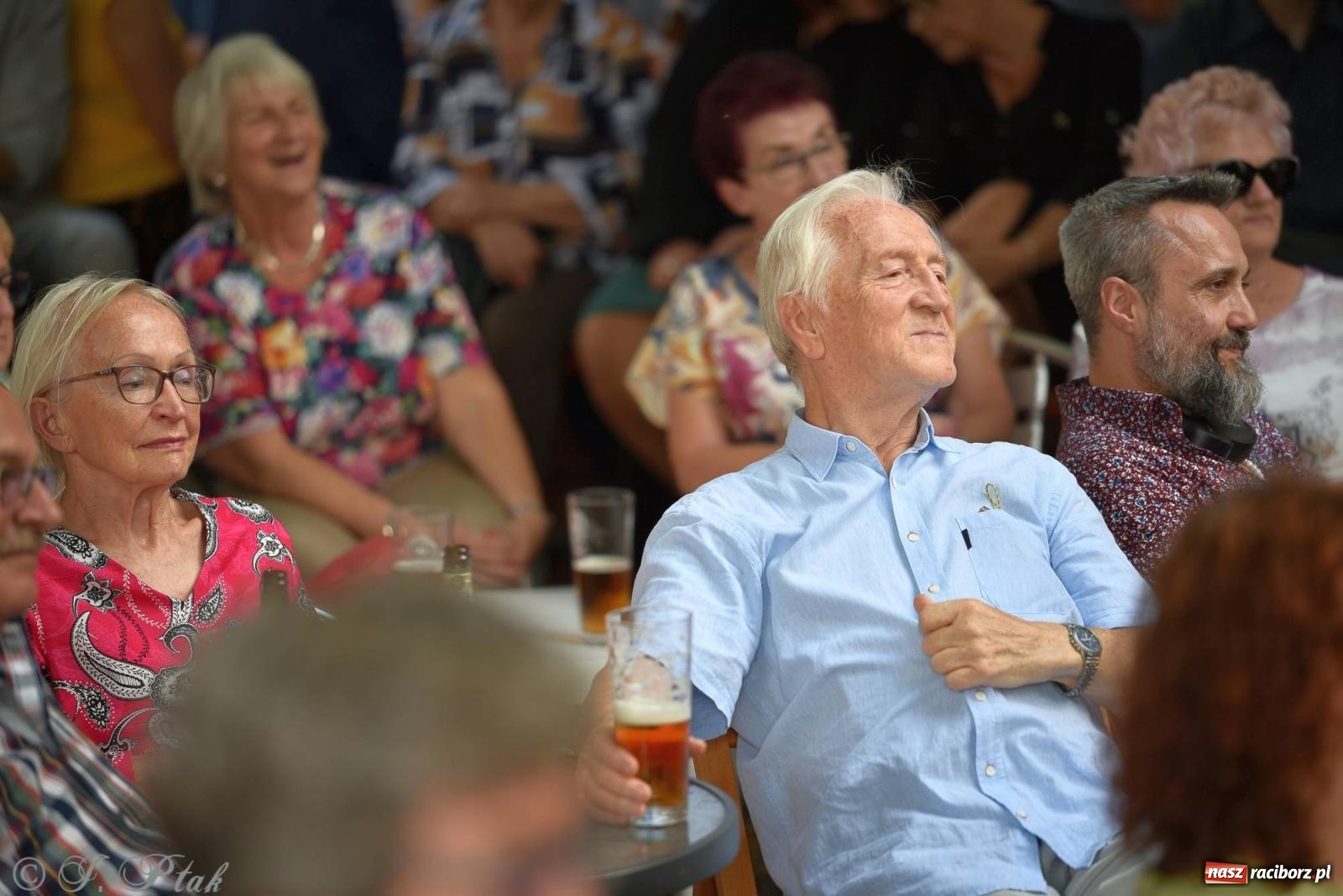 Zdjęcie w galerii na portalu naszraciborz.pl: W Etiudzie za Muzeum zabrzmiała muzyka romska [FOTO i WIDEO] wiadomości z regionu